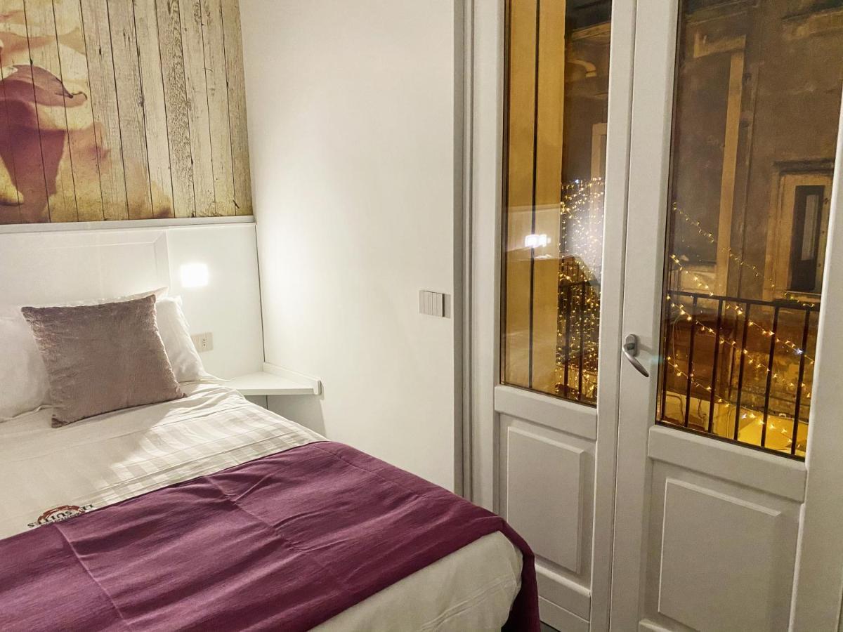 Anfiteatro Le Suites CTA Exterior foto